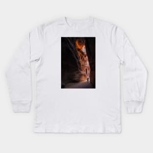 Exploring Petra Kids Long Sleeve T-Shirt